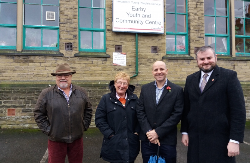 Cllr Mike Goulthorp, Cnty Cllr Jenny Purcell, Ian Lyons and Andrew Stephenson MP outside Earby Library